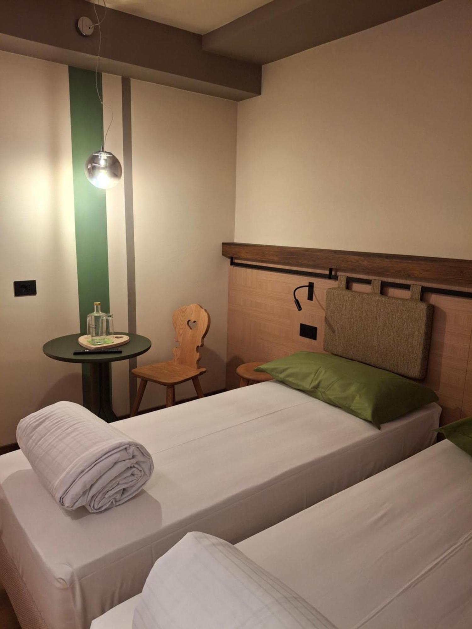 Hotel Dolomiti Saone Tione di Trento Eksteriør bilde