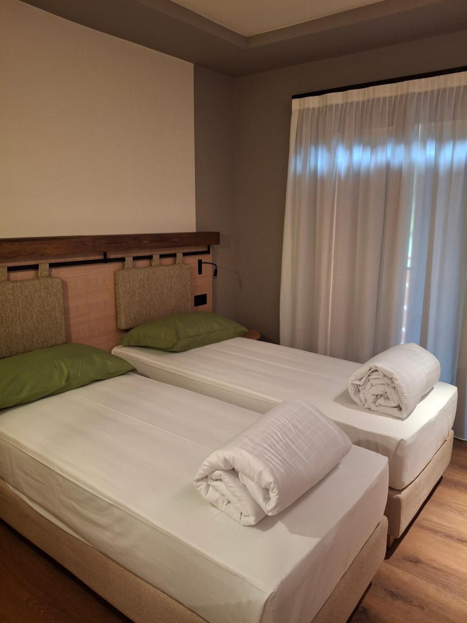 Hotel Dolomiti Saone Tione di Trento Eksteriør bilde