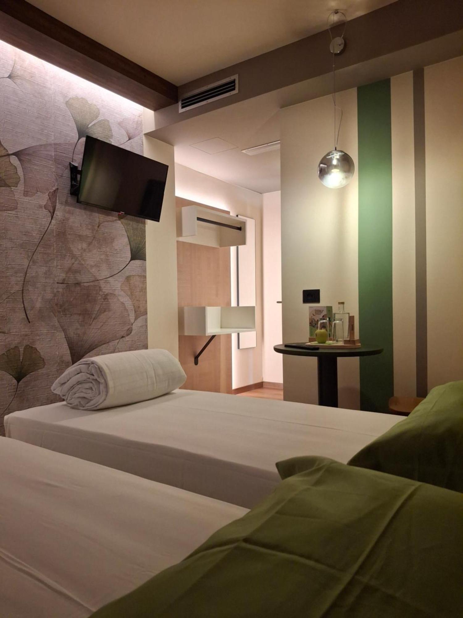 Hotel Dolomiti Saone Tione di Trento Eksteriør bilde
