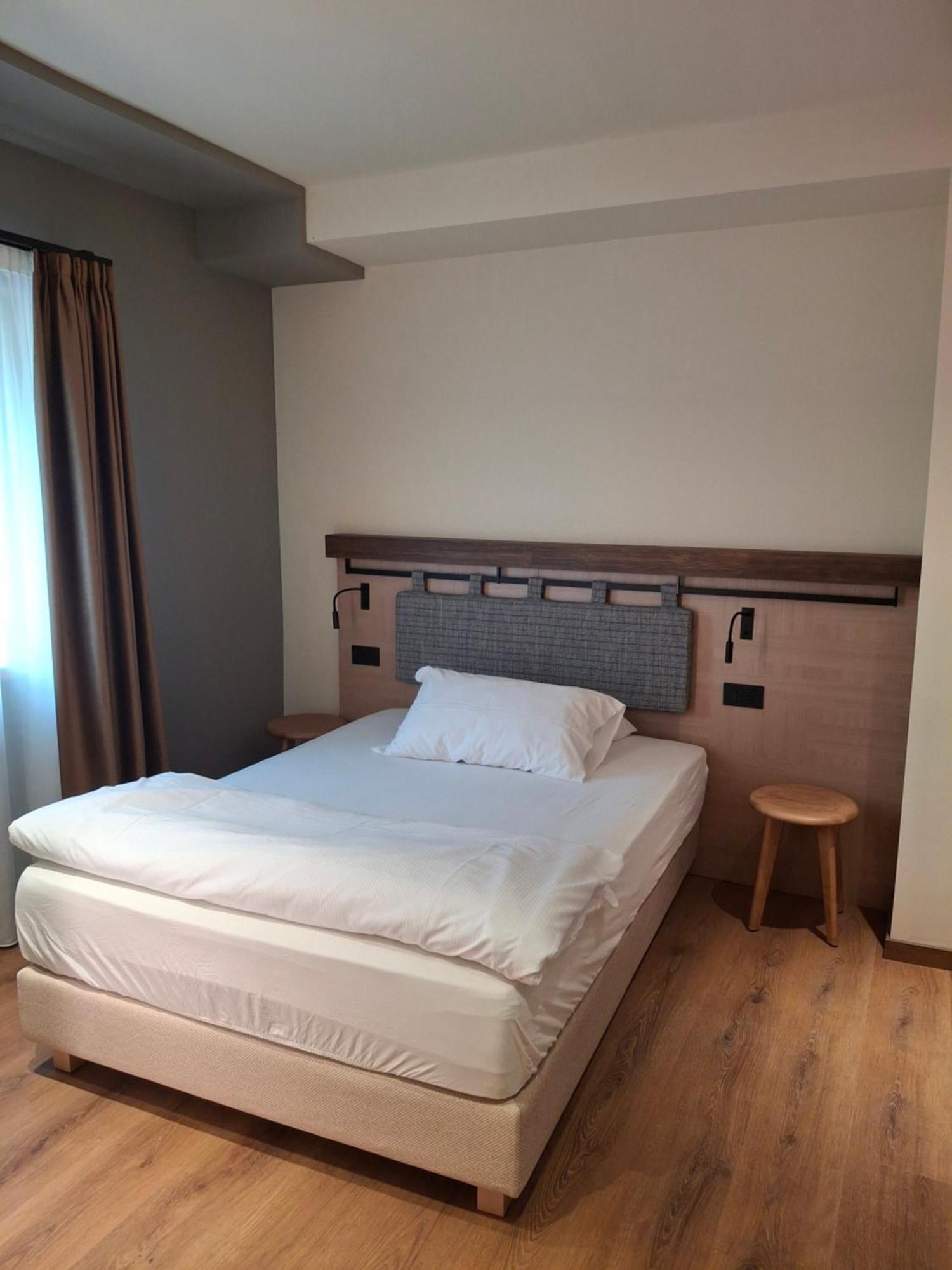 Hotel Dolomiti Saone Tione di Trento Eksteriør bilde